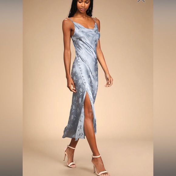 NWT Lulus Light Blue Satin Midi Dress! - Picture 1 of 8